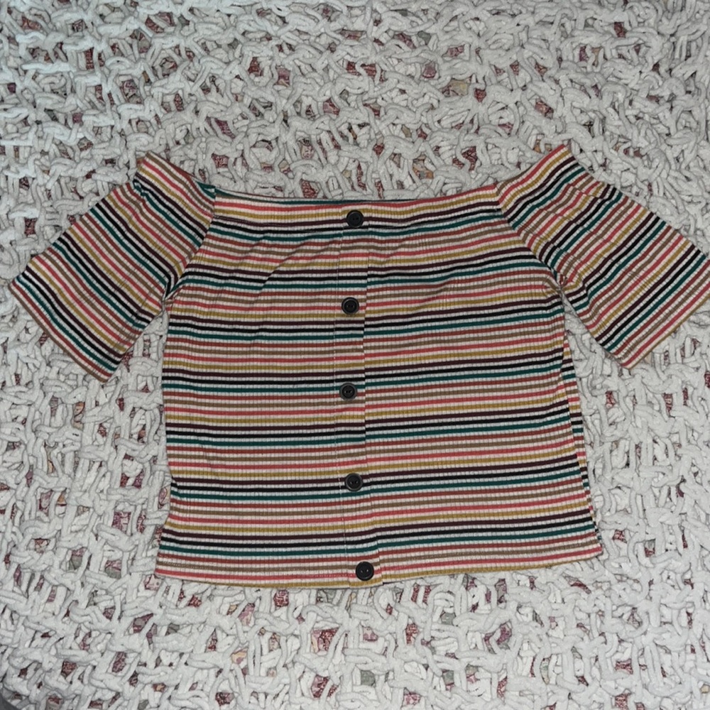 Gaze S striped off-the-shoulder short sleeve crop top